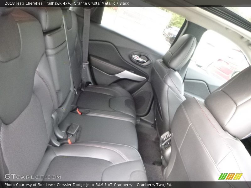 Granite Crystal Metallic / Black 2018 Jeep Cherokee Trailhawk 4x4