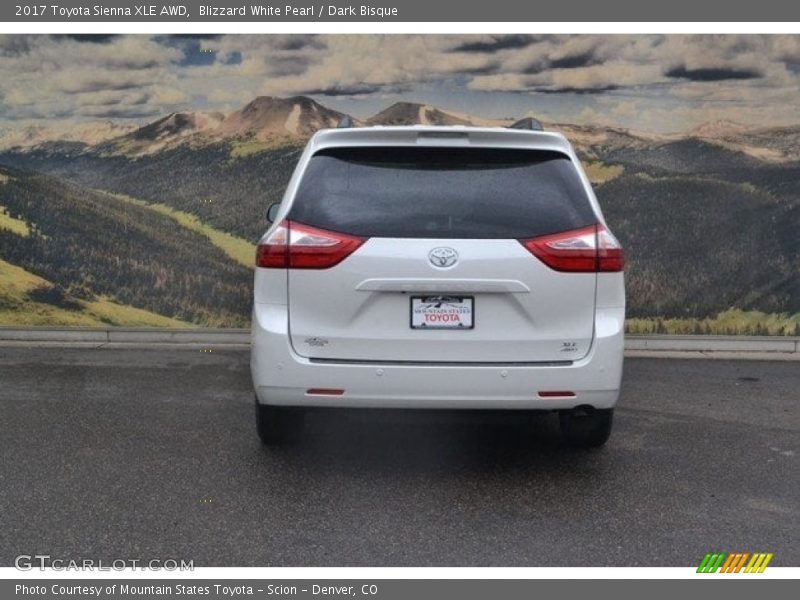 Blizzard White Pearl / Dark Bisque 2017 Toyota Sienna XLE AWD