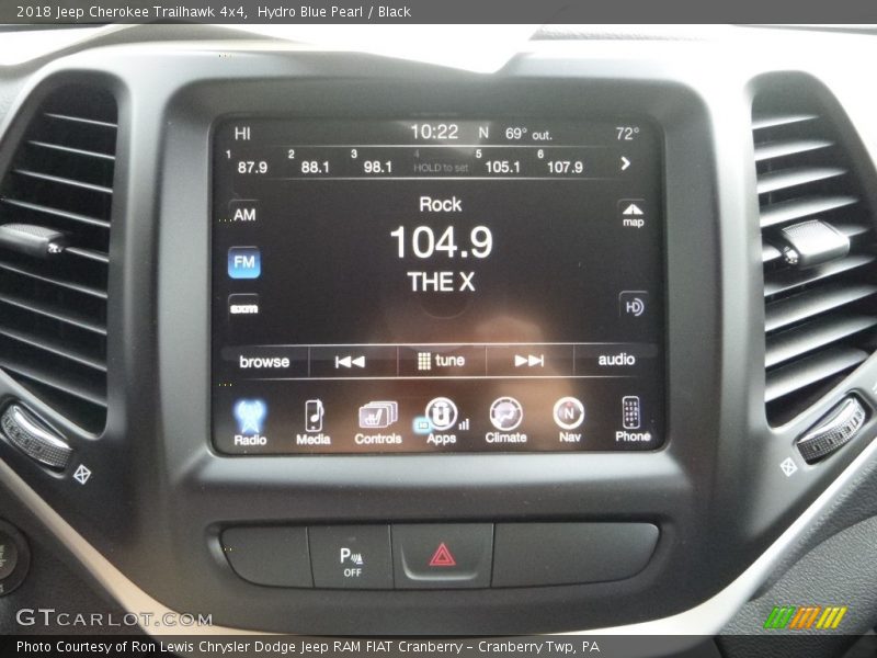 Hydro Blue Pearl / Black 2018 Jeep Cherokee Trailhawk 4x4