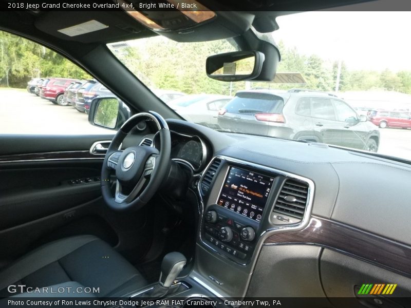 Bright White / Black 2018 Jeep Grand Cherokee Overland 4x4