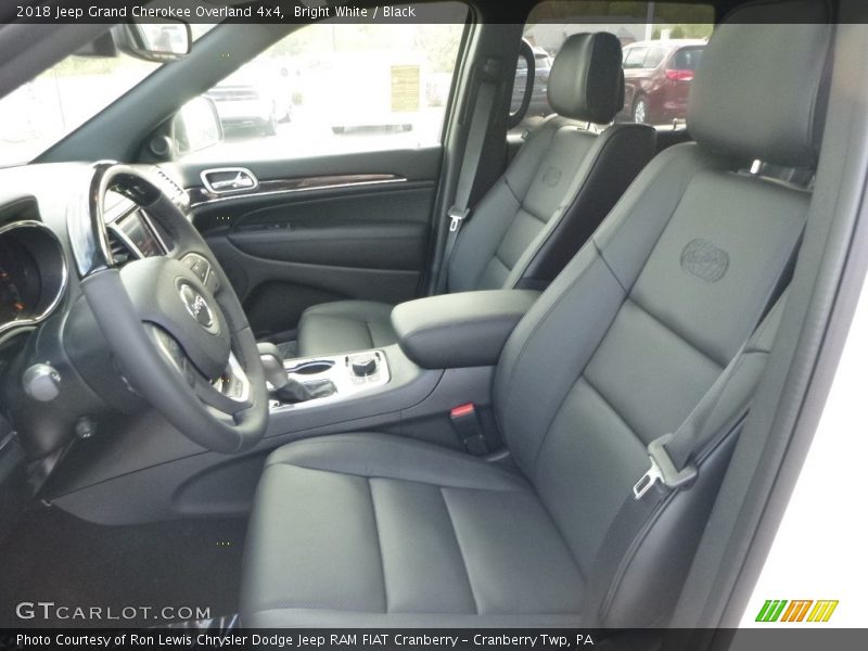 Bright White / Black 2018 Jeep Grand Cherokee Overland 4x4