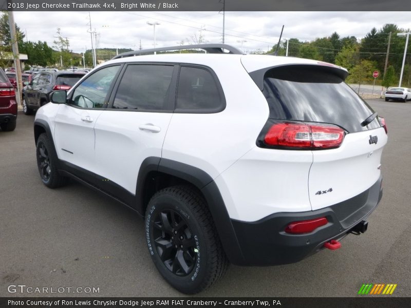 Bright White / Black 2018 Jeep Cherokee Trailhawk 4x4