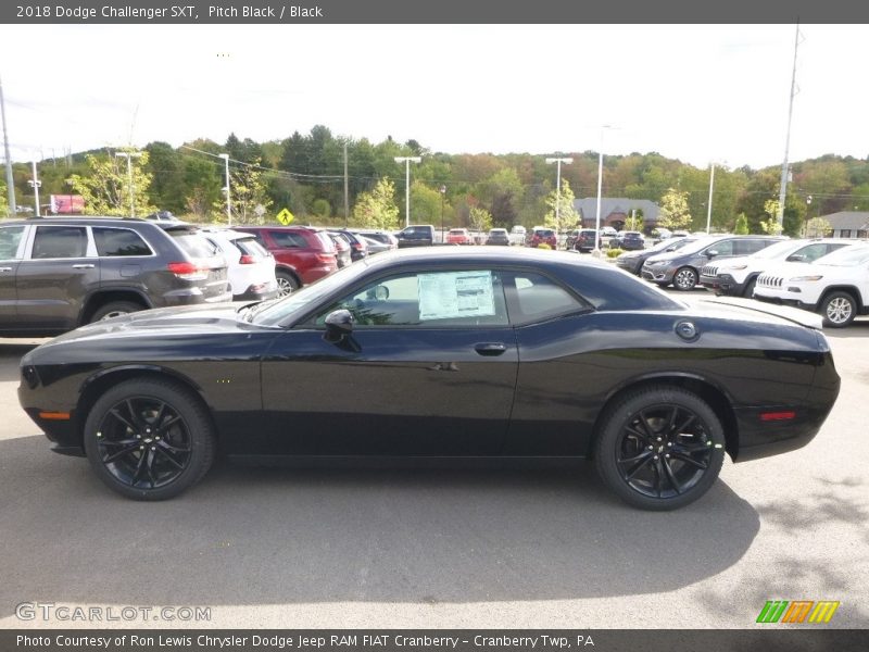 Pitch Black / Black 2018 Dodge Challenger SXT