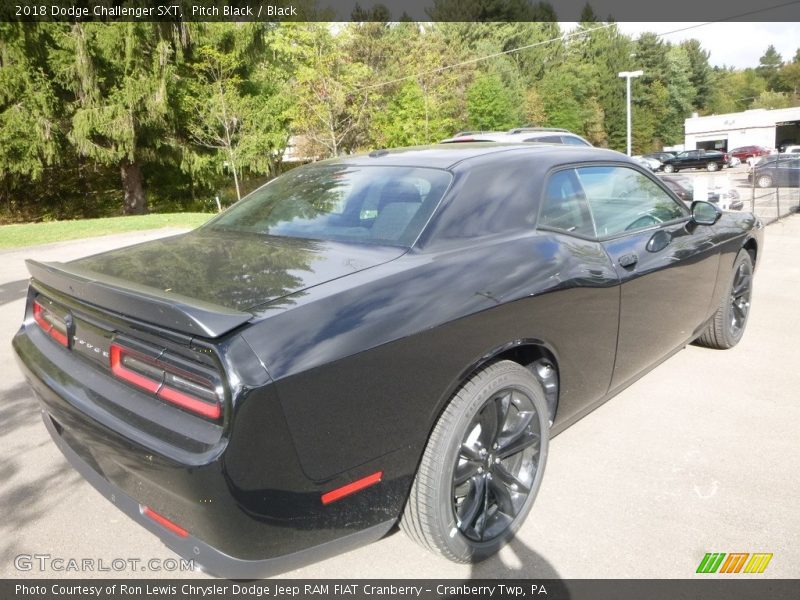 Pitch Black / Black 2018 Dodge Challenger SXT