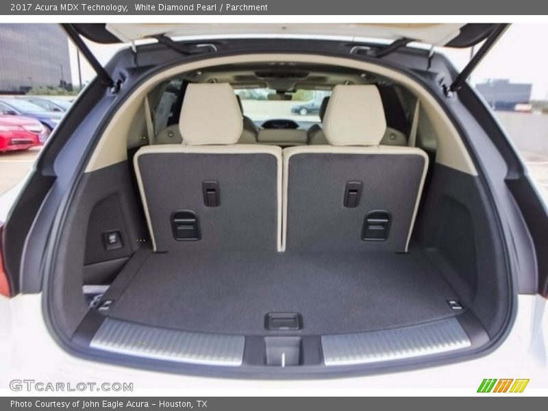 White Diamond Pearl / Parchment 2017 Acura MDX Technology