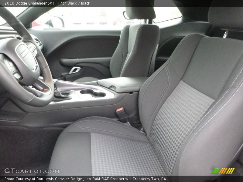 Pitch Black / Black 2018 Dodge Challenger SXT