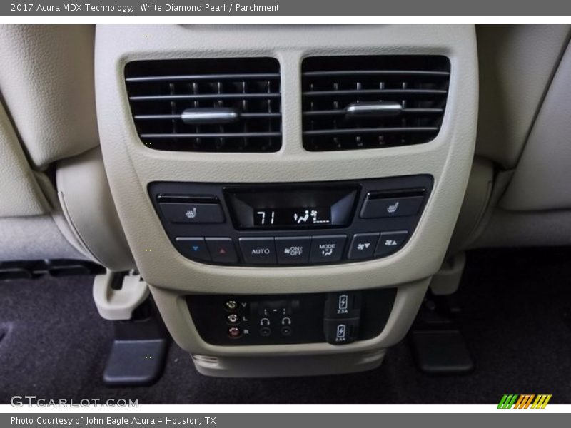 White Diamond Pearl / Parchment 2017 Acura MDX Technology