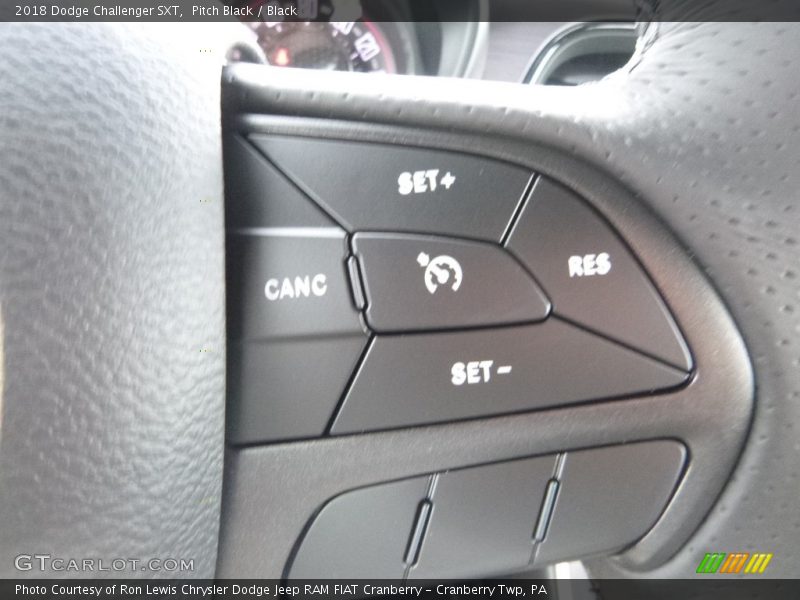 Pitch Black / Black 2018 Dodge Challenger SXT