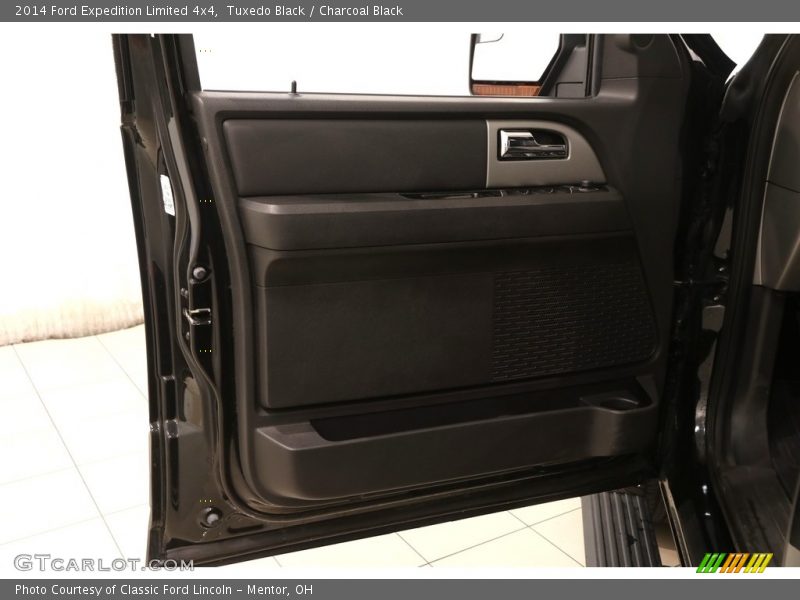 Tuxedo Black / Charcoal Black 2014 Ford Expedition Limited 4x4