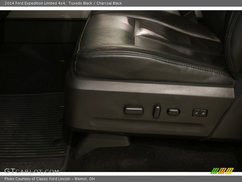 Tuxedo Black / Charcoal Black 2014 Ford Expedition Limited 4x4