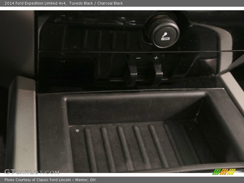 Tuxedo Black / Charcoal Black 2014 Ford Expedition Limited 4x4