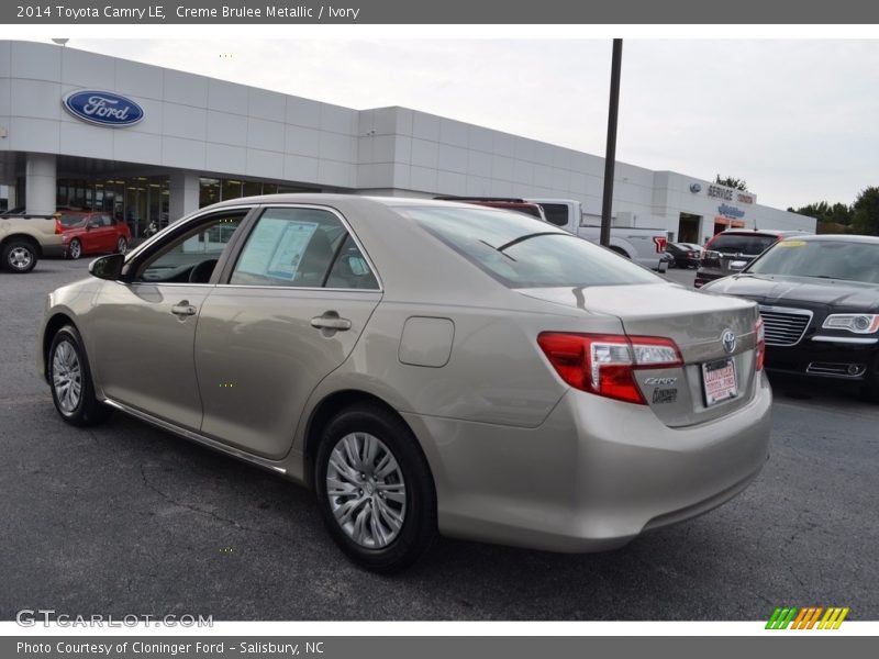 Creme Brulee Metallic / Ivory 2014 Toyota Camry LE