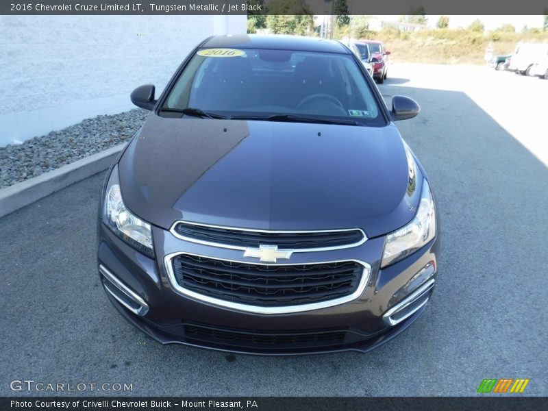 Tungsten Metallic / Jet Black 2016 Chevrolet Cruze Limited LT