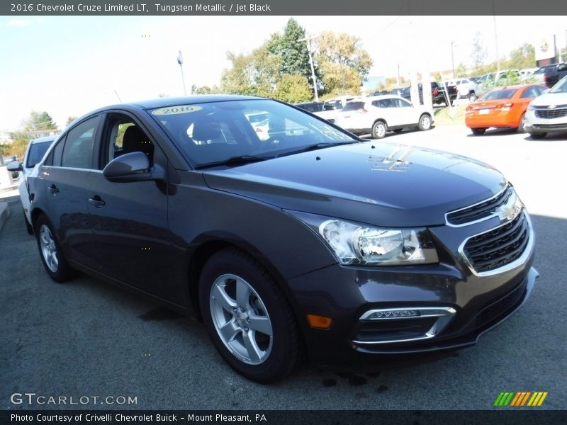 Tungsten Metallic / Jet Black 2016 Chevrolet Cruze Limited LT