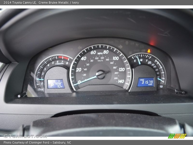 Creme Brulee Metallic / Ivory 2014 Toyota Camry LE