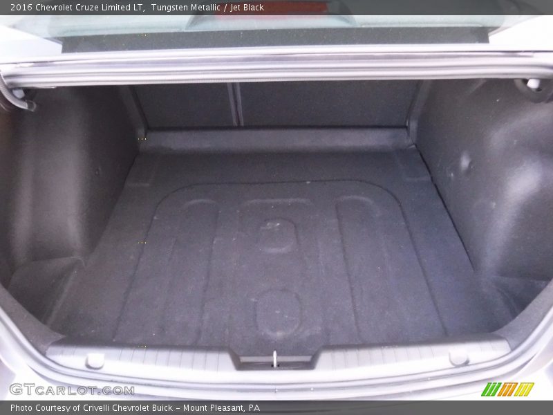 Tungsten Metallic / Jet Black 2016 Chevrolet Cruze Limited LT