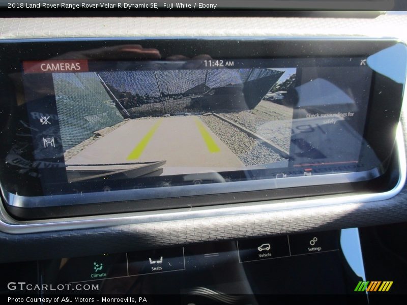 Fuji White / Ebony 2018 Land Rover Range Rover Velar R Dynamic SE
