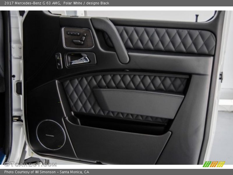 Polar White / designo Black 2017 Mercedes-Benz G 63 AMG