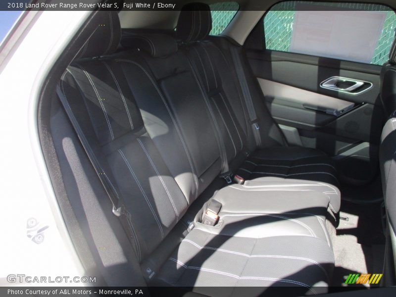 Fuji White / Ebony 2018 Land Rover Range Rover Velar S