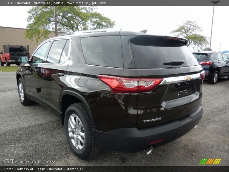 Sable Brown Metallic / Jet Black 2018 Chevrolet Traverse LT