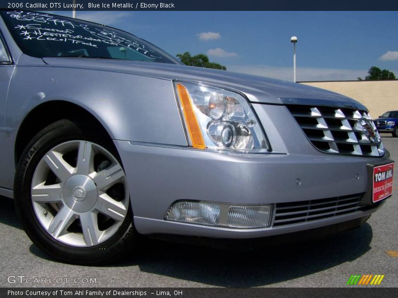 Blue Ice Metallic / Ebony Black 2006 Cadillac DTS Luxury