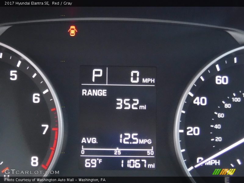 Red / Gray 2017 Hyundai Elantra SE