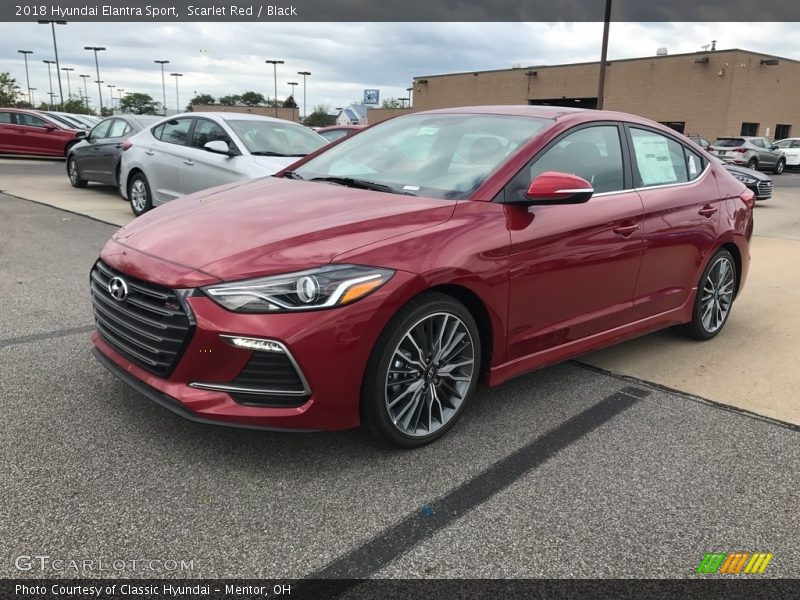 Front 3/4 View of 2018 Elantra Sport