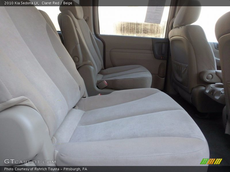 Claret Red / Beige 2010 Kia Sedona LX