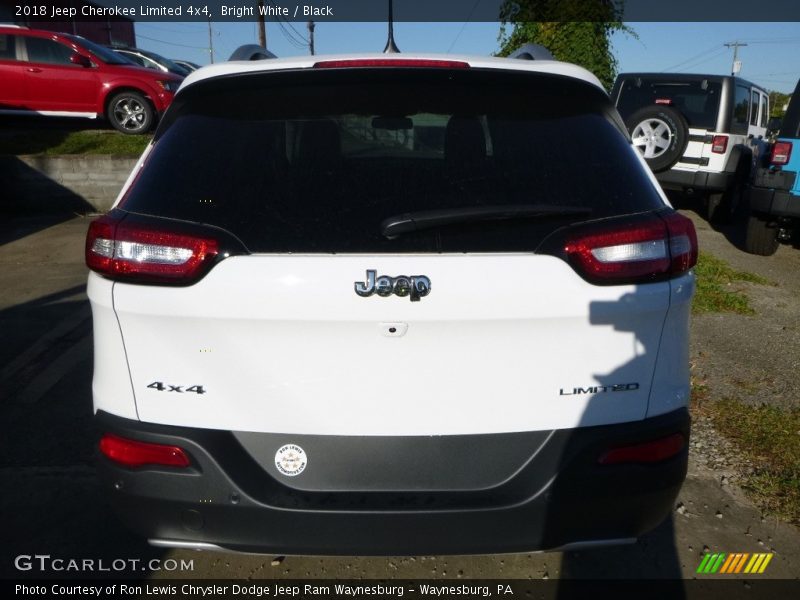 Bright White / Black 2018 Jeep Cherokee Limited 4x4