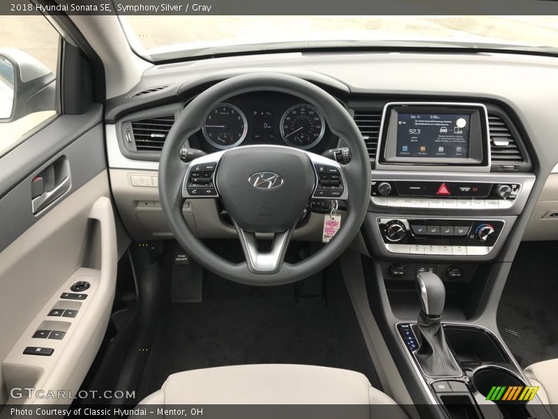 Symphony Silver / Gray 2018 Hyundai Sonata SE