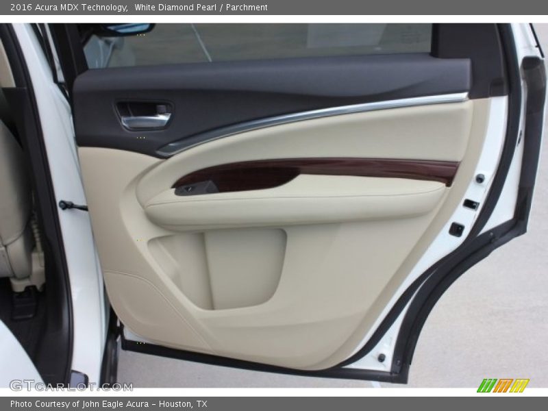 White Diamond Pearl / Parchment 2016 Acura MDX Technology