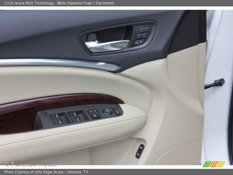 White Diamond Pearl / Parchment 2016 Acura MDX Technology