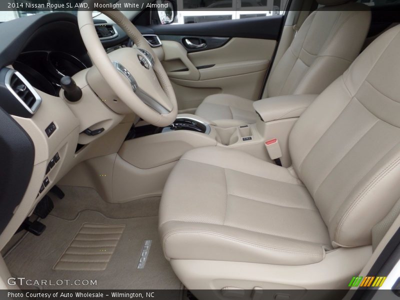 Moonlight White / Almond 2014 Nissan Rogue SL AWD