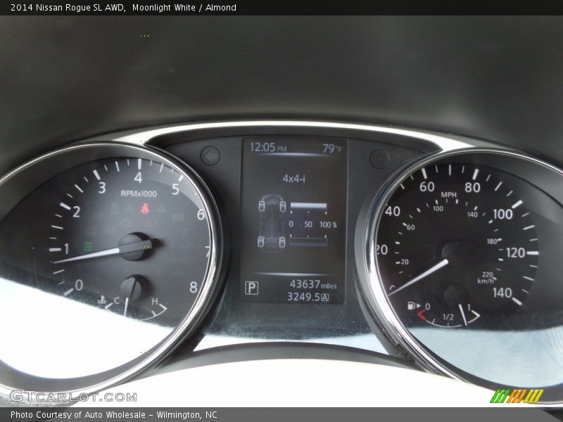 Moonlight White / Almond 2014 Nissan Rogue SL AWD