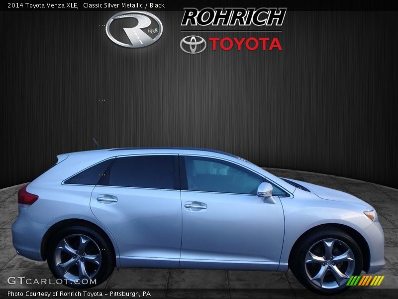 Classic Silver Metallic / Black 2014 Toyota Venza XLE