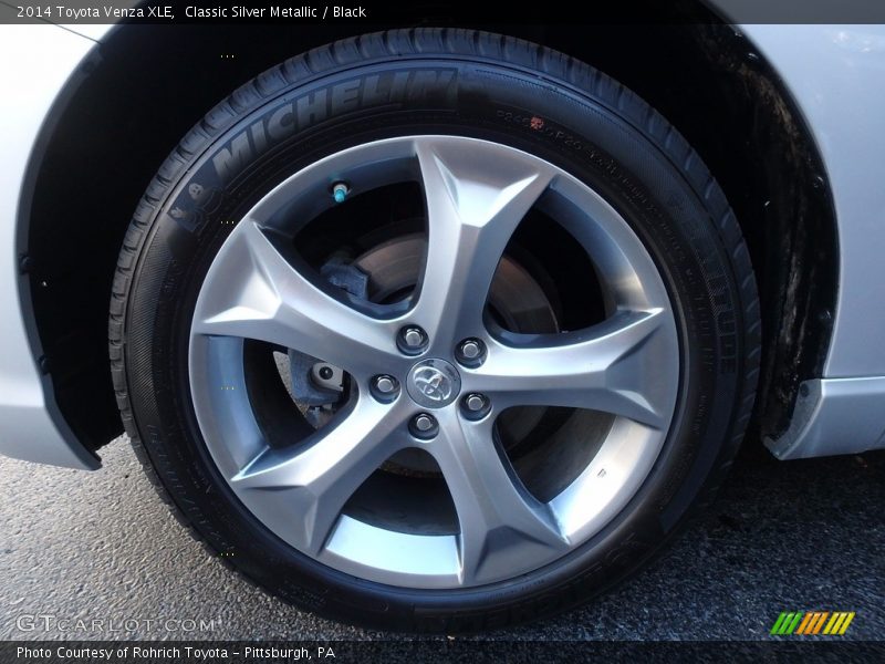 Classic Silver Metallic / Black 2014 Toyota Venza XLE