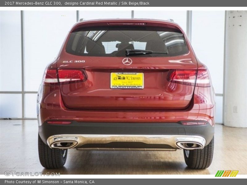 designo Cardinal Red Metallic / Silk Beige/Black 2017 Mercedes-Benz GLC 300