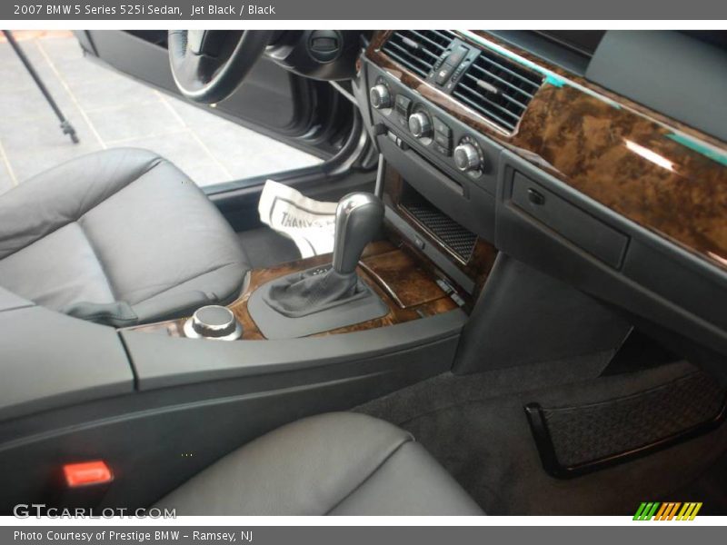 Jet Black / Black 2007 BMW 5 Series 525i Sedan