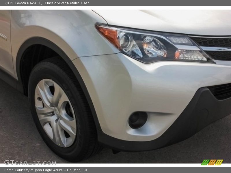 Classic Silver Metallic / Ash 2015 Toyota RAV4 LE