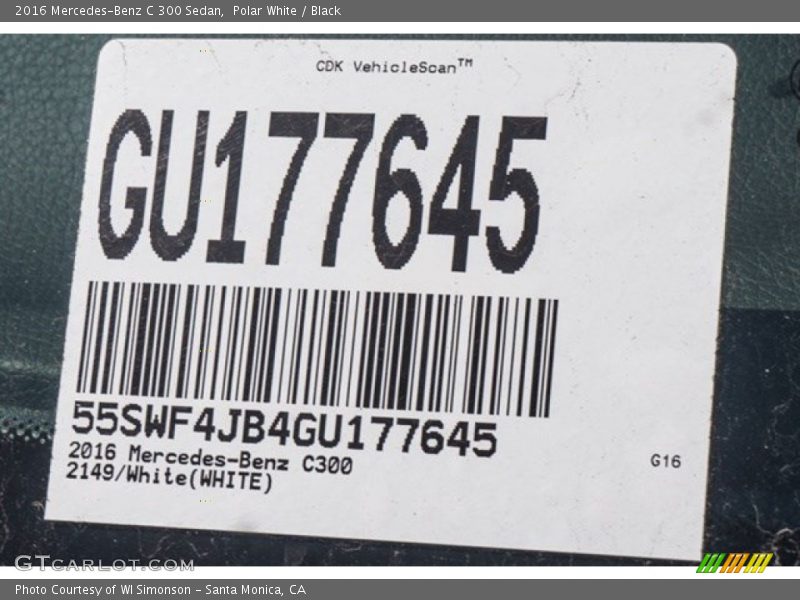 Polar White / Black 2016 Mercedes-Benz C 300 Sedan