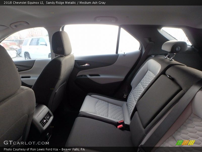 Sandy Ridge Metallic / Medium Ash Gray 2018 Chevrolet Equinox LS