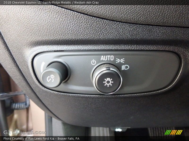 Sandy Ridge Metallic / Medium Ash Gray 2018 Chevrolet Equinox LS