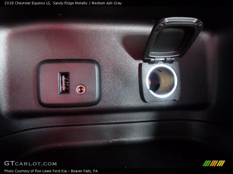 Sandy Ridge Metallic / Medium Ash Gray 2018 Chevrolet Equinox LS