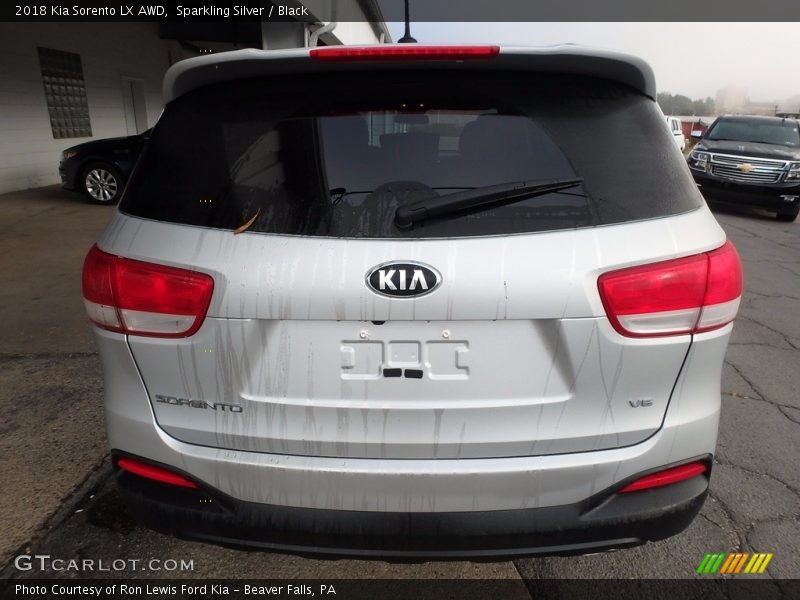 Sparkling Silver / Black 2018 Kia Sorento LX AWD