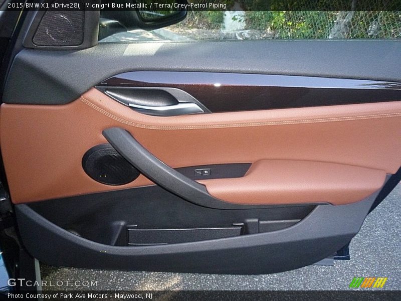 Midnight Blue Metallic / Terra/Grey-Petrol Piping 2015 BMW X1 xDrive28i