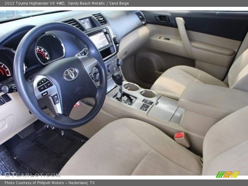 Sandy Beach Metallic / Sand Beige 2013 Toyota Highlander V6 4WD