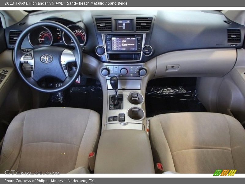 Sandy Beach Metallic / Sand Beige 2013 Toyota Highlander V6 4WD