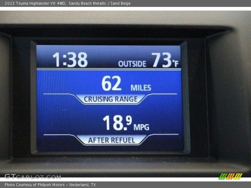 Sandy Beach Metallic / Sand Beige 2013 Toyota Highlander V6 4WD