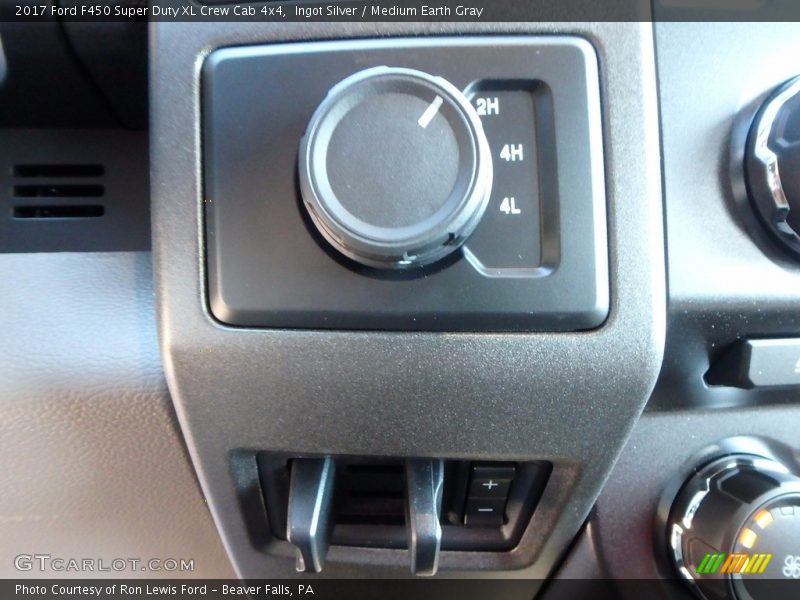 Ingot Silver / Medium Earth Gray 2017 Ford F450 Super Duty XL Crew Cab 4x4
