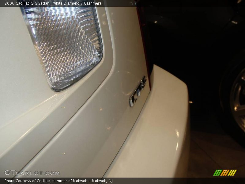 White Diamond / Cashmere 2006 Cadillac CTS Sedan